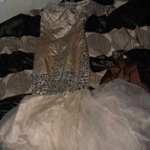 Merle prom dress